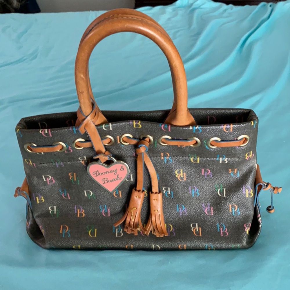 Dooney & Bourke Hand Bag